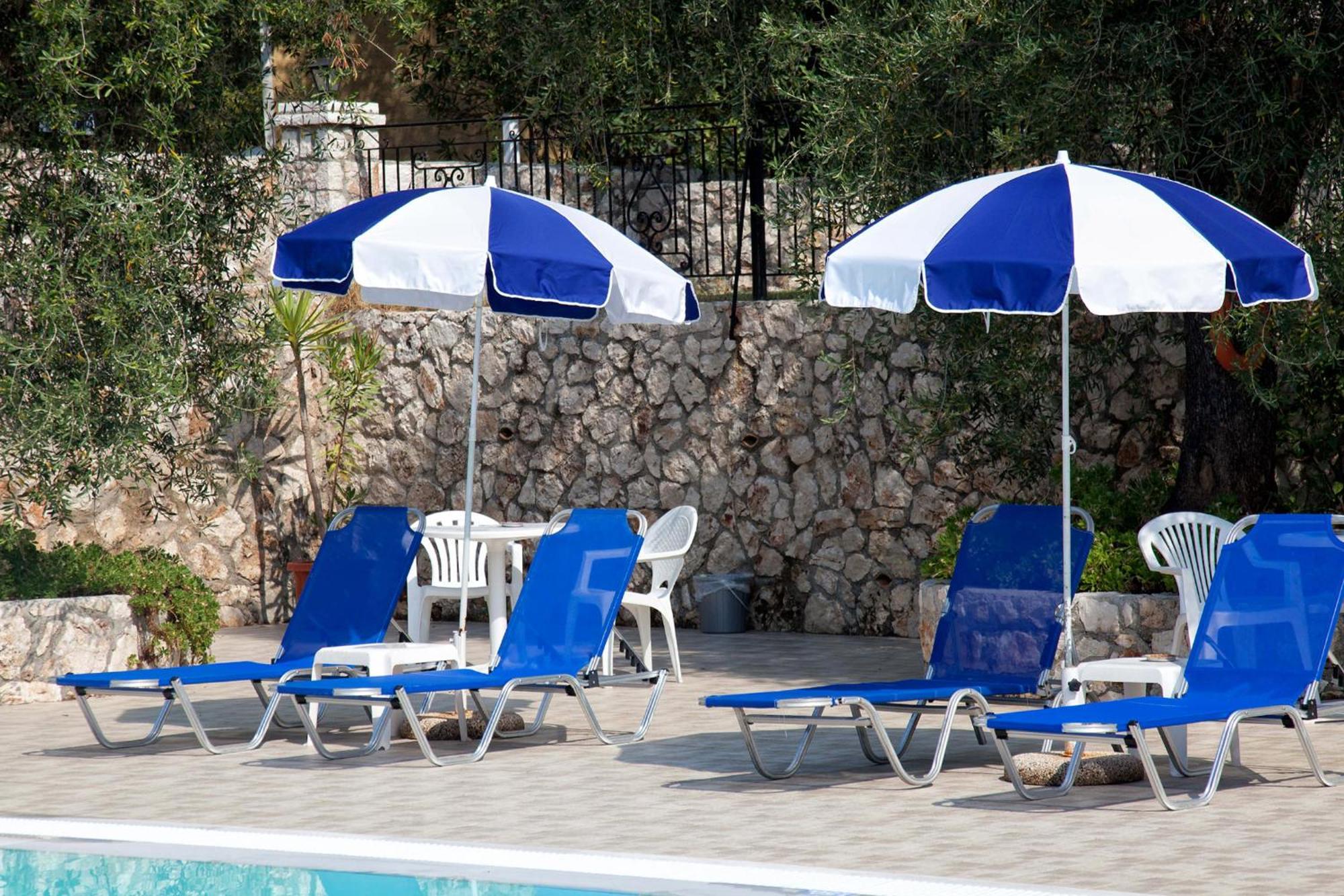 Crystal Blue Hotel, Barbati Exteriér fotografie