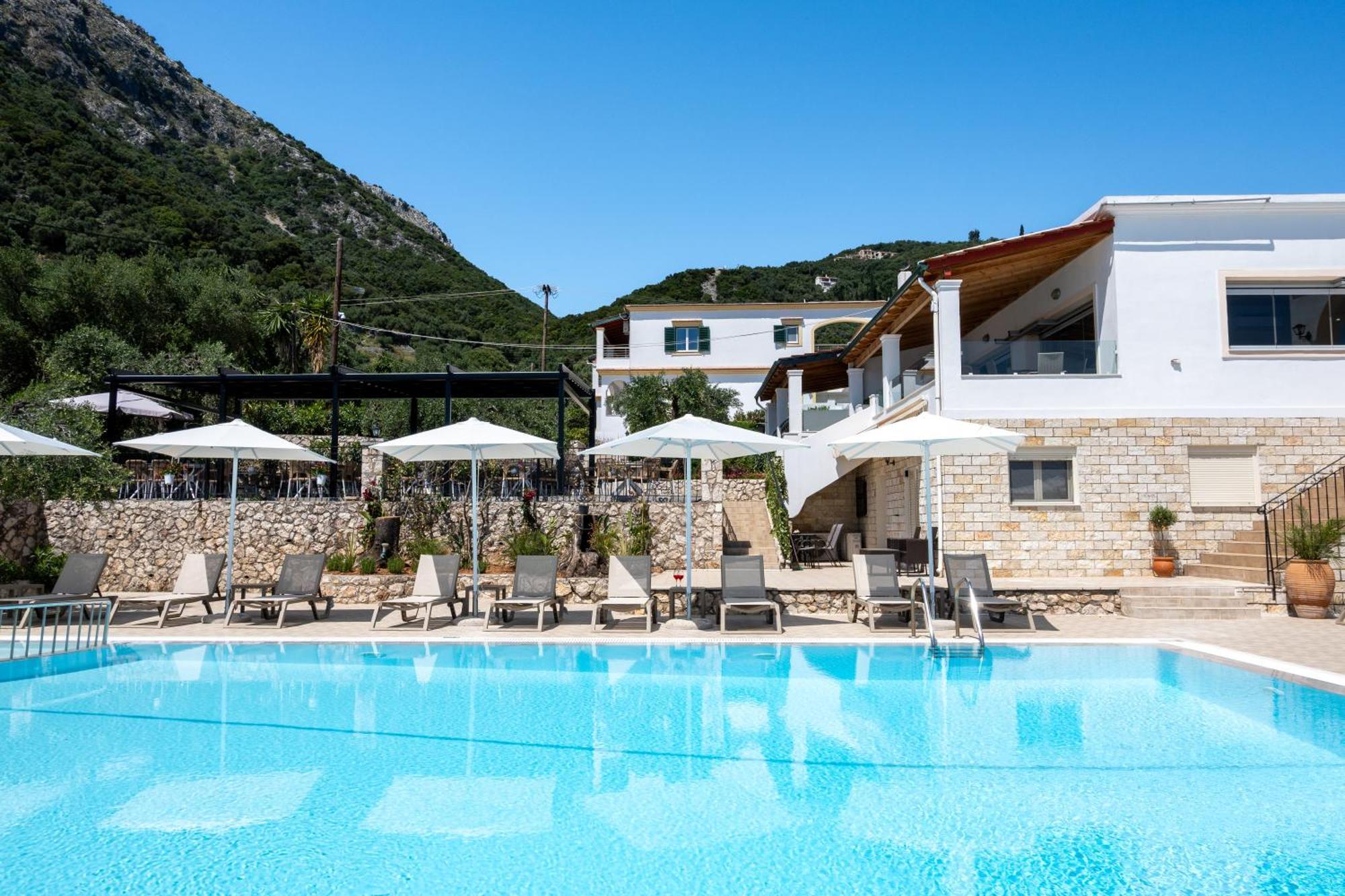 Crystal Blue Hotel, Barbati Exteriér fotografie